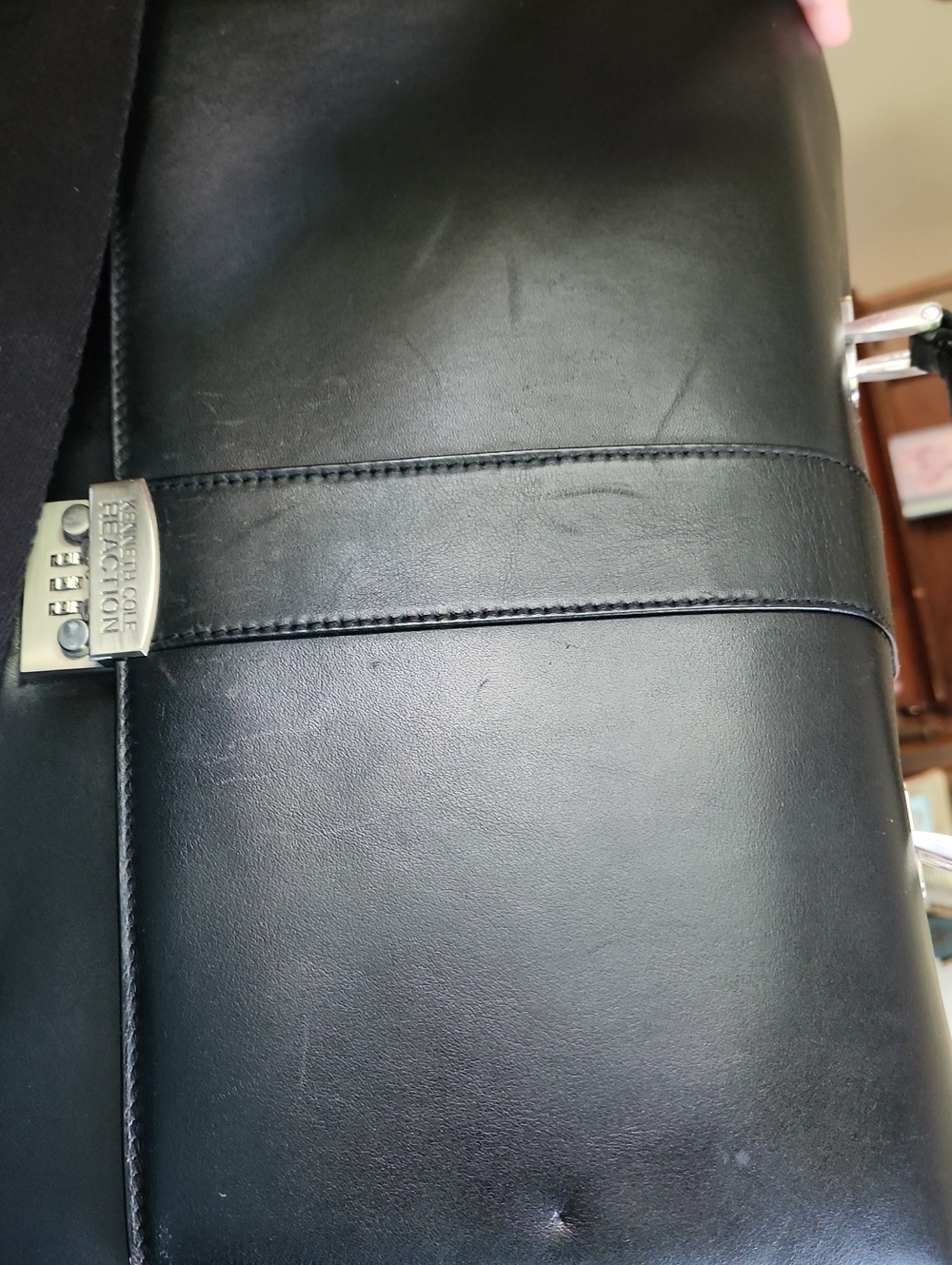Kenneth Cole Black Leather Briefcase - Picture 16 of 17